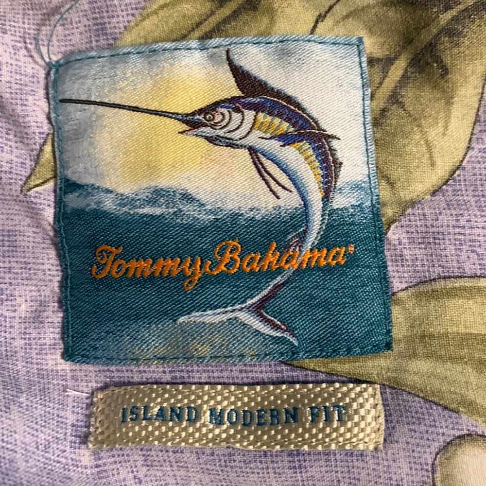 Tommy Bahama Short Sleeve Hawaiian shirt size is 2 XL - 100% silk
